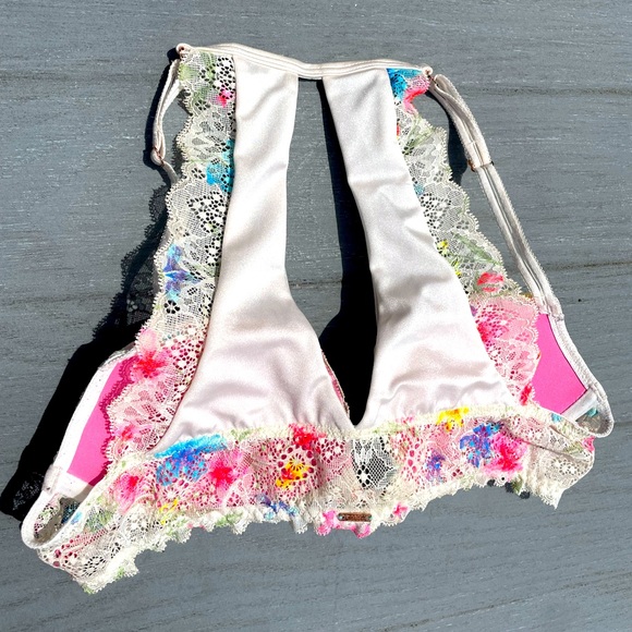 PINK Sexy Push-up Razorback Floral print lace Bra - Picture 2 of 4